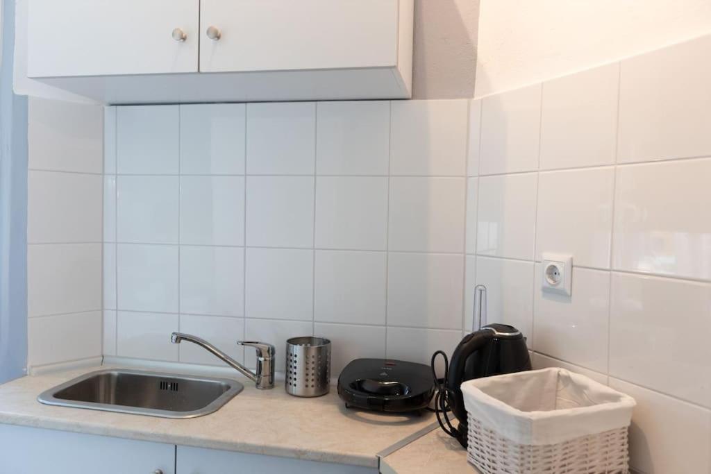 Όμορφο Στούντιο Στο Κέντρο Της Πόλης. Apartment ลาริซา ภายนอก รูปภาพ