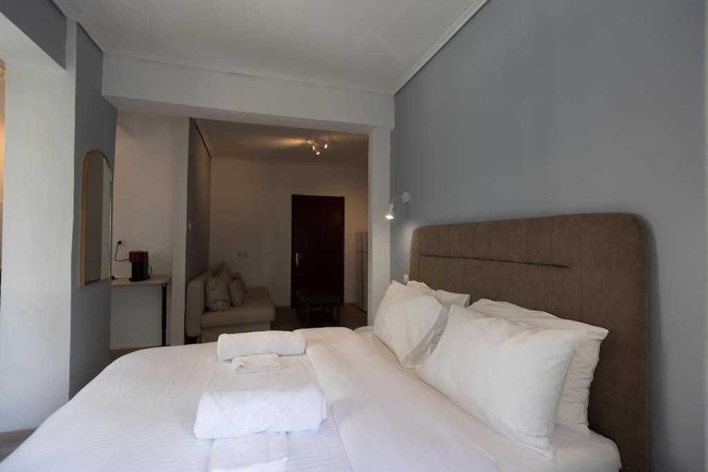 Όμορφο Στούντιο Στο Κέντρο Της Πόλης. Apartment ลาริซา ภายนอก รูปภาพ