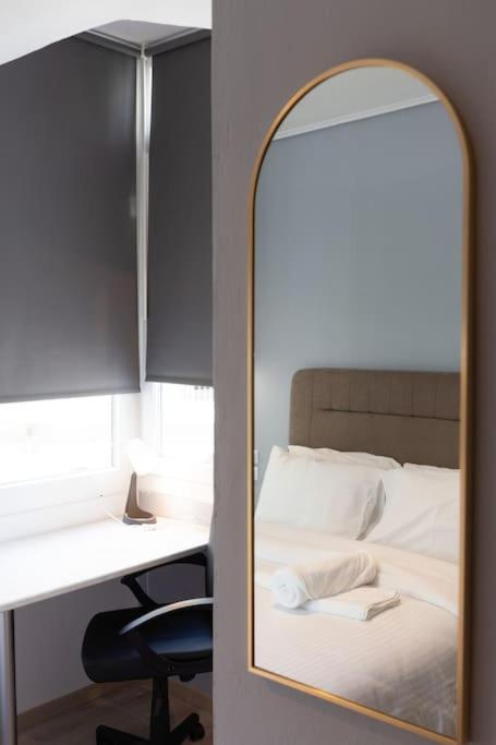 Όμορφο Στούντιο Στο Κέντρο Της Πόλης. Apartment ลาริซา ภายนอก รูปภาพ